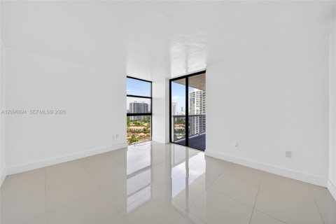 Copropriété à louer à Aventura, Floride: 2 chambres, 97.45 m2 № 2390553 - photo 24