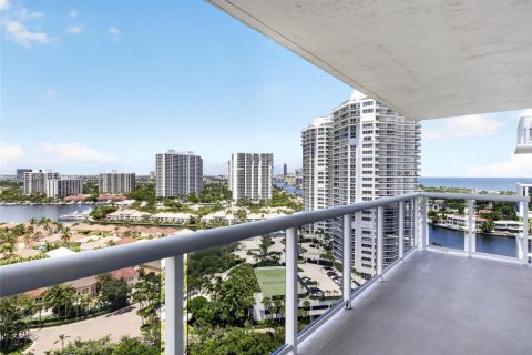 Copropriété à louer à Aventura, Floride: 2 chambres, 97.45 m2 № 2390553 - photo 29