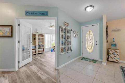 House in Oak Hill, Florida 3 bedrooms, 131.55 sq.m. № 2141080 - photo 15