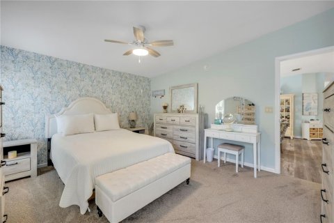 House in Oak Hill, Florida 3 bedrooms, 131.55 sq.m. № 2141080 - photo 19