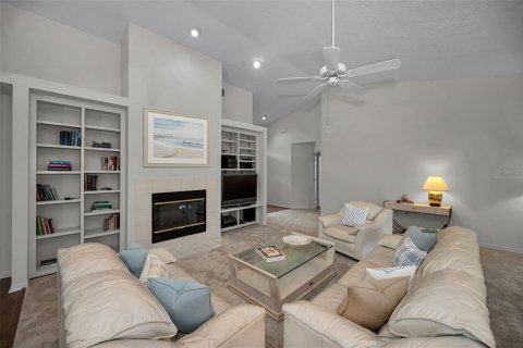 Casa en venta en Oldsmar, Florida, 3 dormitorios, 156.54 m2 № 2196636 - foto 2