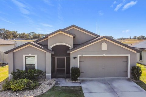 Casa en Dundee, Florida 4 dormitorios, 171.96 m2 № 2105509