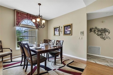 House in Weeki Wachee, Florida 3 bedrooms, 230.58 sq.m. № 1679603 - photo 7