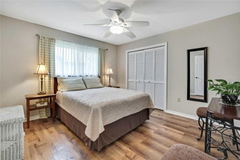 House in Weeki Wachee, Florida 3 bedrooms, 230.58 sq.m. № 1679603 - photo 22