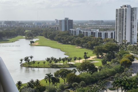 Copropriété à vendre à Aventura, Floride: 2 chambres, 150.69 m2 № 1942564 - photo 25