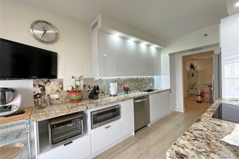 Copropriété à vendre à Aventura, Floride: 2 chambres, 150.69 m2 № 1942564 - photo 3