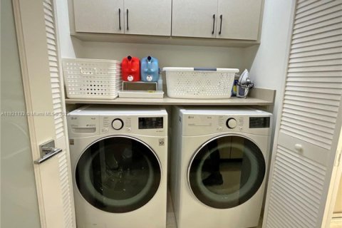 Copropriété à vendre à Aventura, Floride: 2 chambres, 150.69 m2 № 1942564 - photo 19