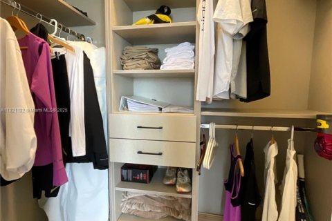 Copropriété à vendre à Aventura, Floride: 2 chambres, 150.69 m2 № 1942564 - photo 18