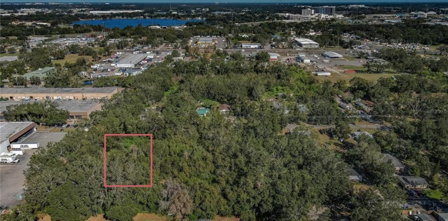 Land in Tampa, Florida № 1724025