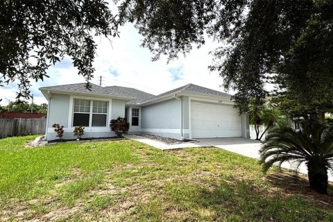 Casa en alquiler en Orlando, Florida, 3 dormitorios, 116.41 m2 № 1900172 - foto 1