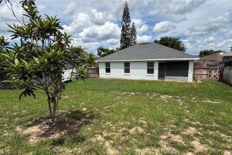 Casa en alquiler en Orlando, Florida, 3 dormitorios, 116.41 m2 № 1900172 - foto 13