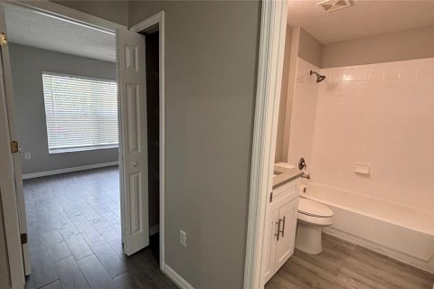 Casa en alquiler en Orlando, Florida, 3 dormitorios, 116.41 m2 № 1900172 - foto 8