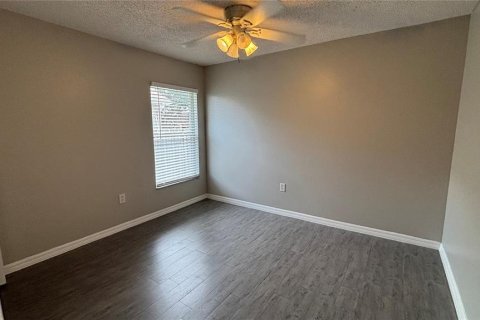 Casa en alquiler en Orlando, Florida, 3 dormitorios, 116.41 m2 № 1900172 - foto 11