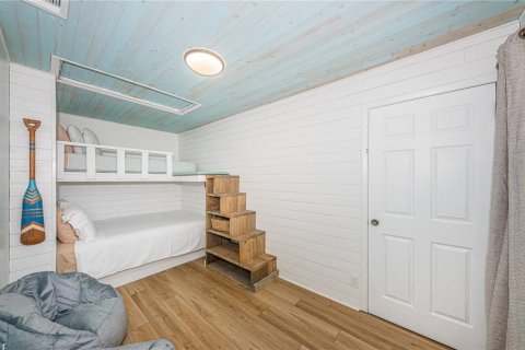 Apartment in Redington Shores, Florida 2 bedrooms, 80.55 sq.m. № 812003 - photo 13