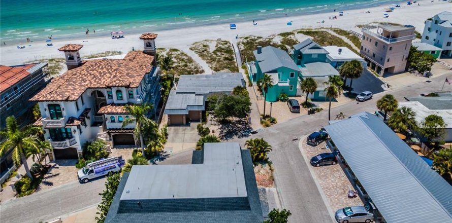 Apartamento en Redington Shores, Florida 2 dormitorios, 80.55 m2 № 812003