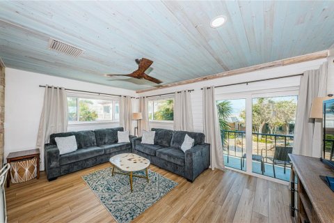 Apartment in Redington Shores, Florida 2 bedrooms, 80.55 sq.m. № 812003 - photo 6