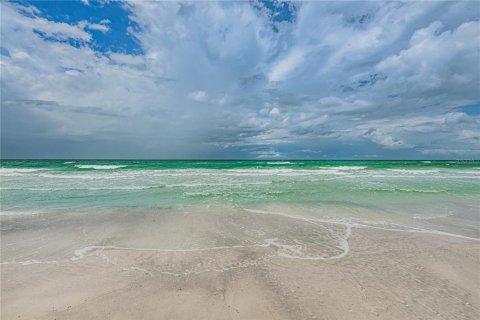 Apartment in Redington Shores, Florida 2 bedrooms, 80.55 sq.m. № 812003 - photo 16