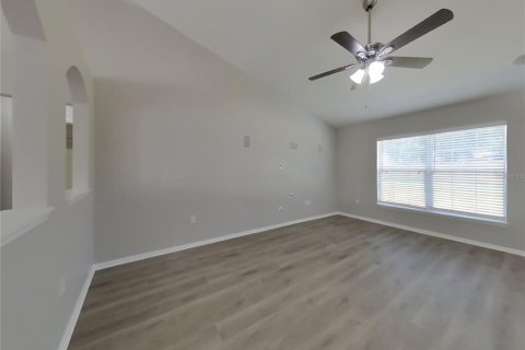 House in Orlando, Florida 3 bedrooms, 153.85 sq.m. № 1805087 - photo 3
