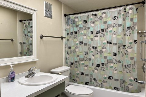 House in Dunedin, Florida 1 bedroom, 59.92 sq.m. № 1873533 - photo 17