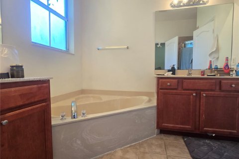 Touwnhouse à vendre à Homestead, Floride: 4 chambres, 147.9 m2 № 1951942 - photo 19