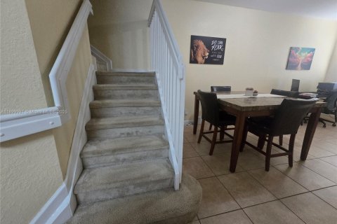 Touwnhouse à vendre à Homestead, Floride: 4 chambres, 147.9 m2 № 1951942 - photo 12