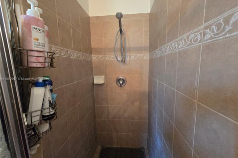 Touwnhouse à vendre à Homestead, Floride: 4 chambres, 147.9 m2 № 1951942 - photo 21