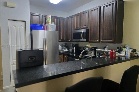 Touwnhouse à vendre à Homestead, Floride: 4 chambres, 147.9 m2 № 1951942 - photo 8