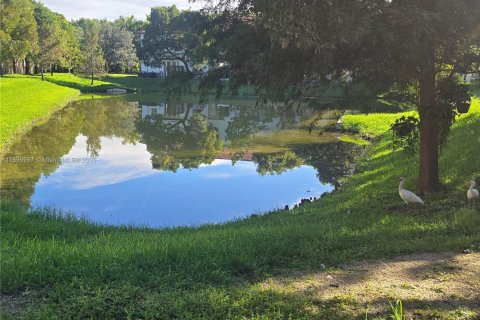Touwnhouse à vendre à Homestead, Floride: 4 chambres, 147.9 m2 № 1951942 - photo 28