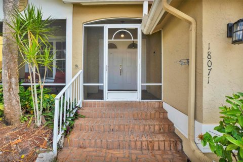 Villa ou maison à louer à Boca Raton, Floride: 3 chambres, 184.41 m2 № 2002535 - photo 2