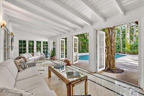 Terrain à vendre à Miami, Floride № 1988546 - photo 12