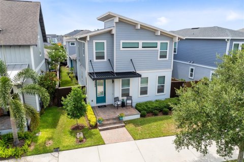 House in Orlando, Florida 5 bedrooms, 309.27 sq.m. № 1803941 - photo 3