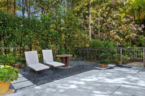 House in Pinecrest, Florida 4 bedrooms, 388.52 sq.m. № 2031753 - photo 22