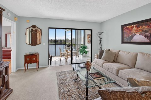 Condo in Delray Beach, Florida, 2 bedrooms  № 2384975 - photo 20