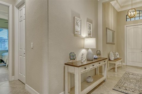 Снять в аренду виллу или дом в Лейквуд Ранч, Флорида 9 комнат, 208.75м2, № 1721536 - фото 6