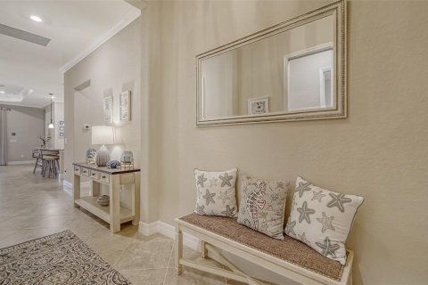 Снять в аренду виллу или дом в Лейквуд Ранч, Флорида 9 комнат, 208.75м2, № 1721536 - фото 7