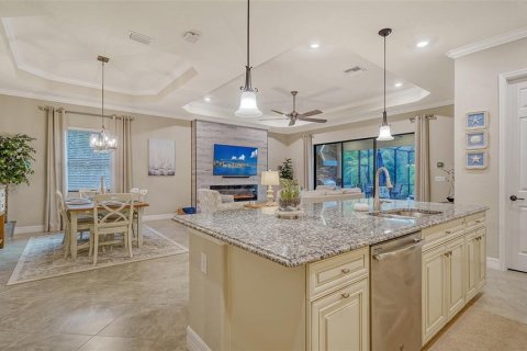 Снять в аренду виллу или дом в Лейквуд Ранч, Флорида 9 комнат, 208.75м2, № 1721536 - фото 16