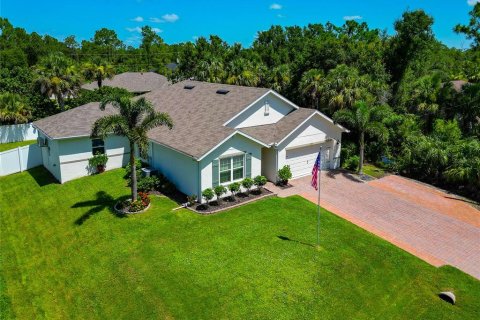 House in North Port, Florida 4 bedrooms, 198.07 sq.m. № 1839967 - photo 3