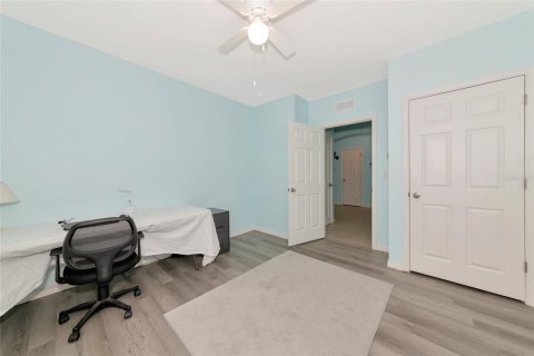 House in North Port, Florida 4 bedrooms, 198.07 sq.m. № 1839967 - photo 12