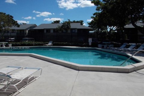Copropriété à vendre à Deerfield Beach, Floride: 2 chambres, 82.4 m2 № 1777828 - photo 14