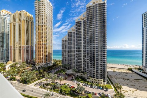 Condo à Sunny Isles Beach, Floride, 2 chambres  № 2039001