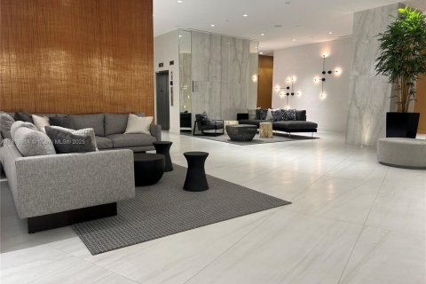 Condo in Sunny Isles Beach, Florida, 2 bedrooms in AURORA  № 2039001 - photo 22