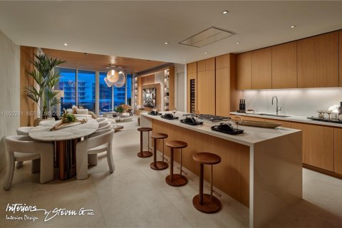 Купить кондоминиум в Форт-Лодердейл, Флорида 3 спальни, № 1984253 - фото 1