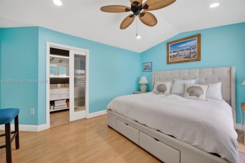 Villa ou maison à louer à Miami, Floride: 4 chambres, 134.99 m2 № 2035977 - photo 18