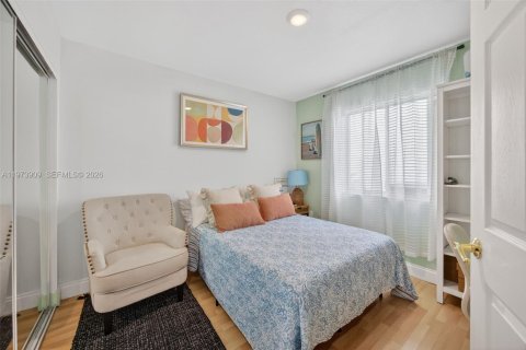 Villa ou maison à louer à Miami, Floride: 4 chambres, 134.99 m2 № 2035977 - photo 27