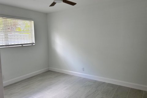 Apartment in North Palm Beach, Florida 3 rooms, 330.36 sq.m. № 2243401 - photo 13