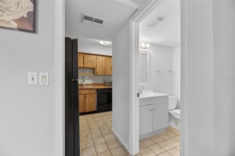 Adosado en venta en Clearwater, Florida, 2 dormitorios, 79.15 m2 № 2143073 - foto 18
