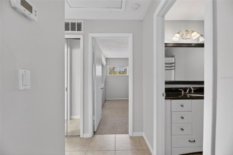 Adosado en venta en Clearwater, Florida, 2 dormitorios, 79.15 m2 № 2143073 - foto 29
