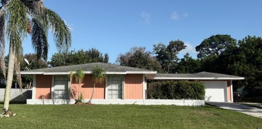 Villa ou maison à Port St. Lucie, Floride 3 chambres, 132.01 m2 № 2387083