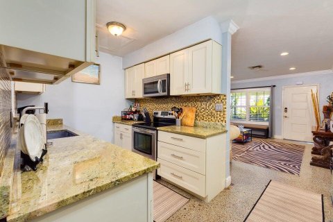 Villa ou maison à louer à Boynton Beach, Floride: 3 chambres, 143.26 m2 № 2345753 - photo 7