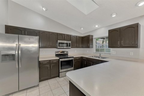 Villa ou maison à louer à Sarasota, Floride: 3 chambres, 143.26 m2 № 2107043 - photo 15